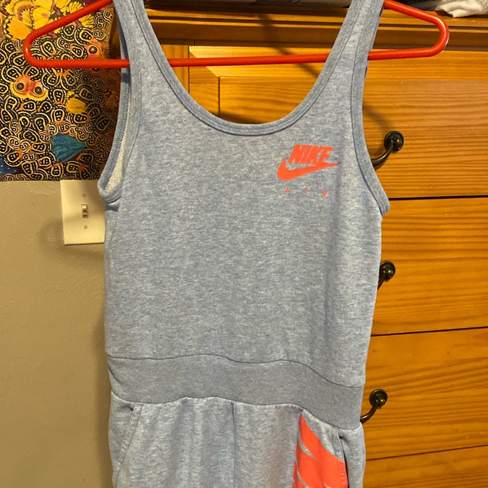 Nike one piece 💙